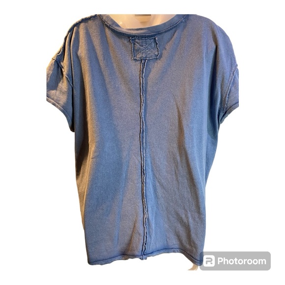 We The Free T Shirt Size Small Blue Oversized Loose Fit Exposed Seams - Picture 2 of 8